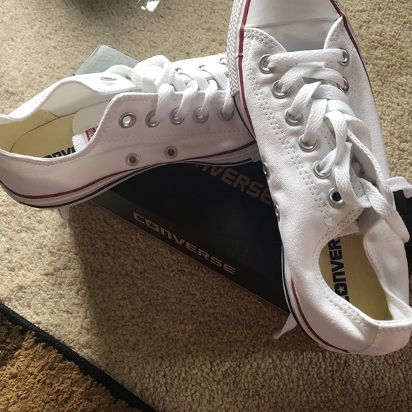 White low top Converse. Size 7. Lace Up. NWB