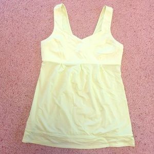 Lululemon tank
