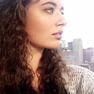 Meet your Posher, Olivia