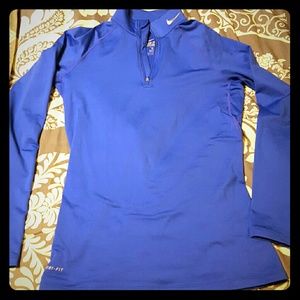 On hold ..Nike fitted pull over