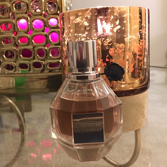 Victor & Rolf Flowerbomb Eau de Parfum