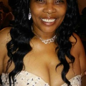 Meet your Posher, Janetta