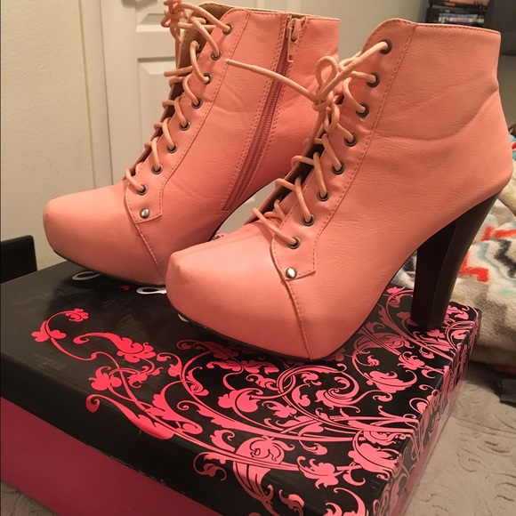 Heels🔴🔴