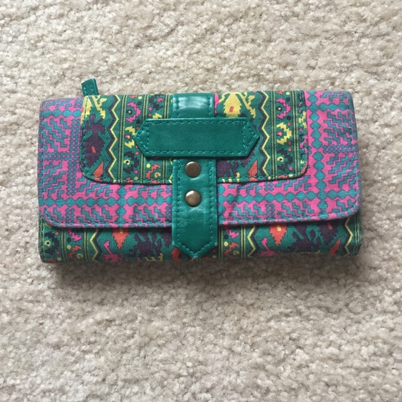 WALLET - IN GOOD CONDITION