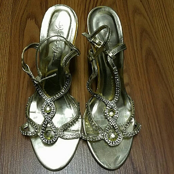 Maichi Maui- Gold Strap Heels - Picture 1 of 4