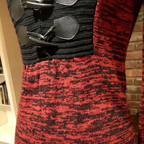 Red Sweater /Sweaterdress - Picture 3 of 5