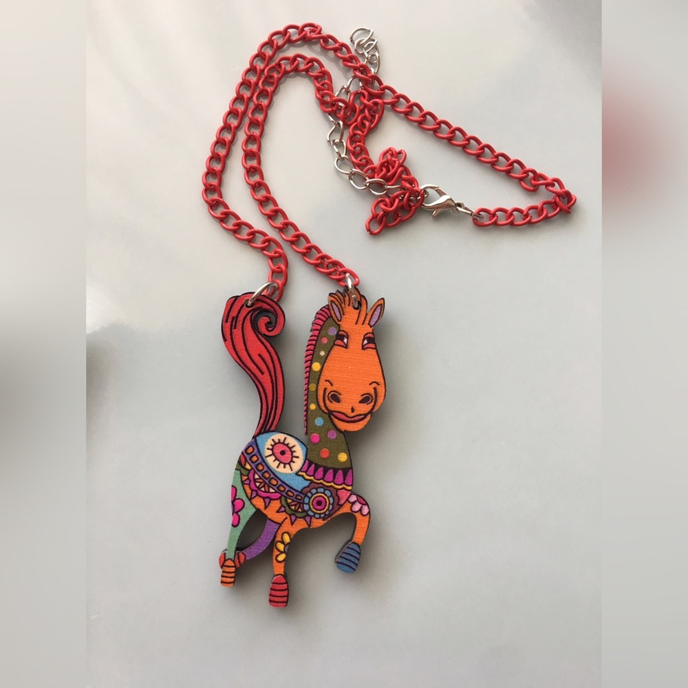 Horsey Necklace
