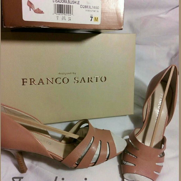 New Franco Sarto heels beige colored women's 7 - Picture 1 of 1