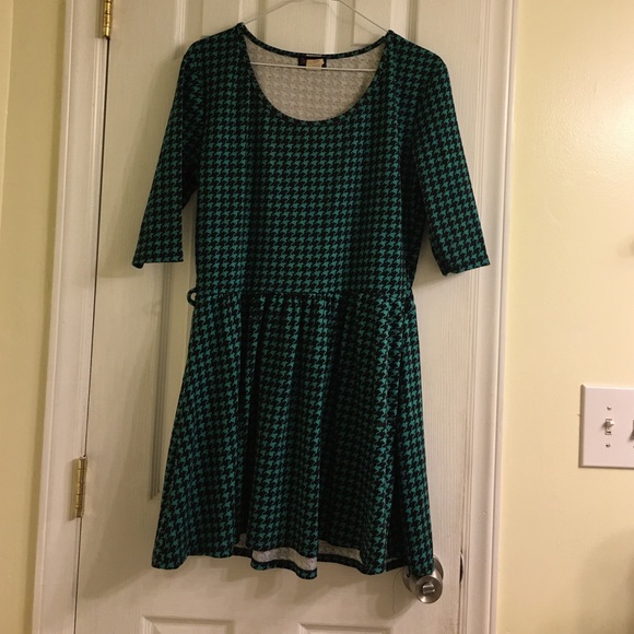 3/4 sleeve shirt or dress
