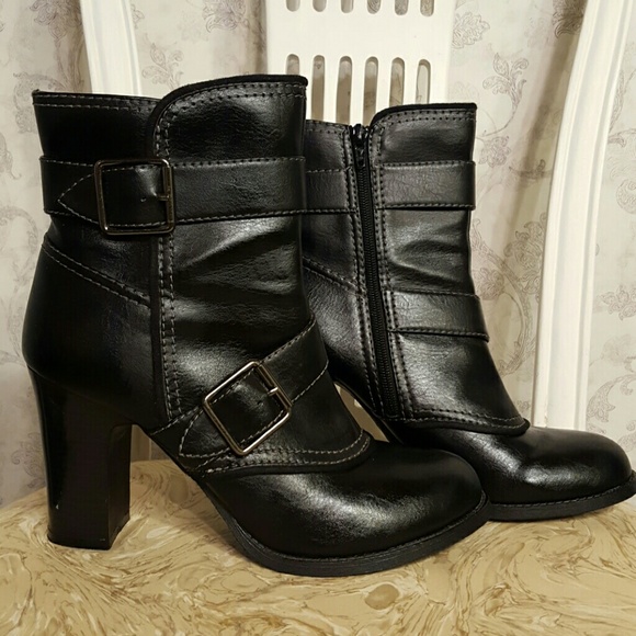High heel ankle boots