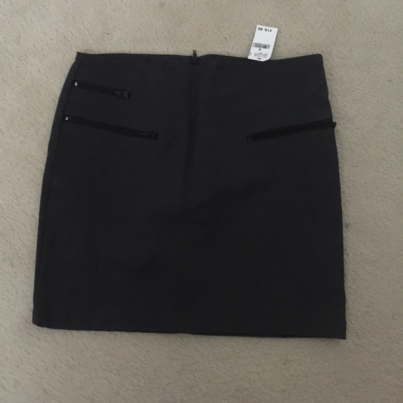 Bundle leather skirts