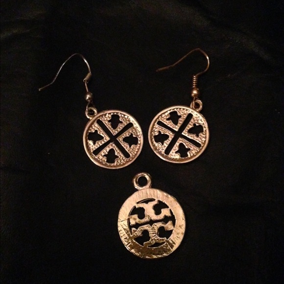 Looks like Tory Burch looks like Gucci - Picture 2 of 4