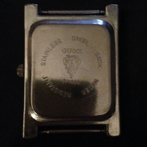 Looks like Tory Burch looks like Gucci - Picture 3 of 4