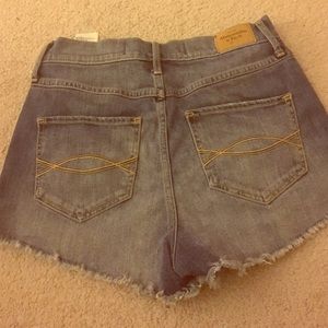 Abercrombie High rise Shorts