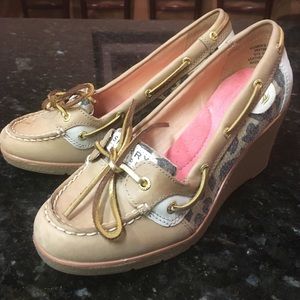 Sperry goldfish leopard wedges size 8