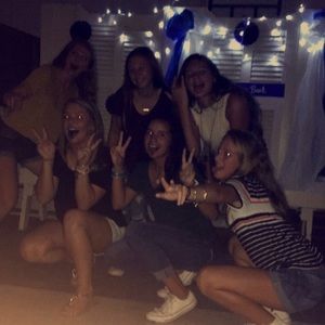 Meet your Posher, Taylor