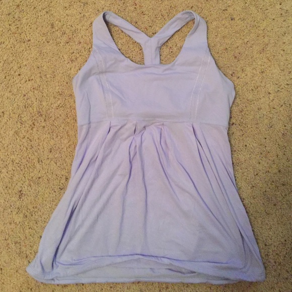 Lululemon tank - Picture 1 of 4