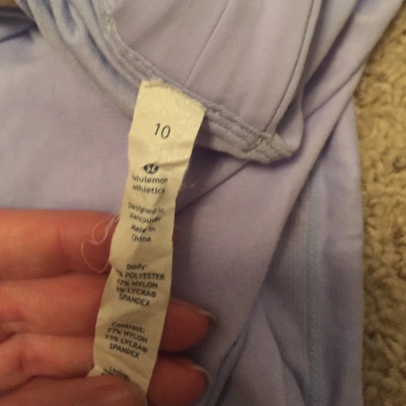 Lululemon tank - Picture 4 of 4