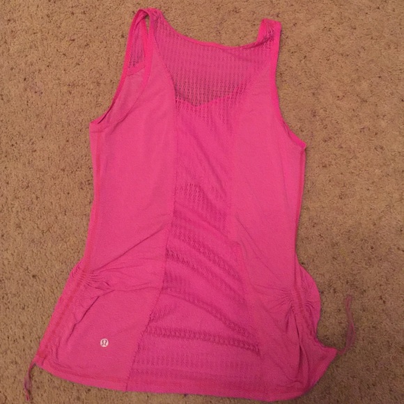 Lululemon tank - Picture 2 of 2