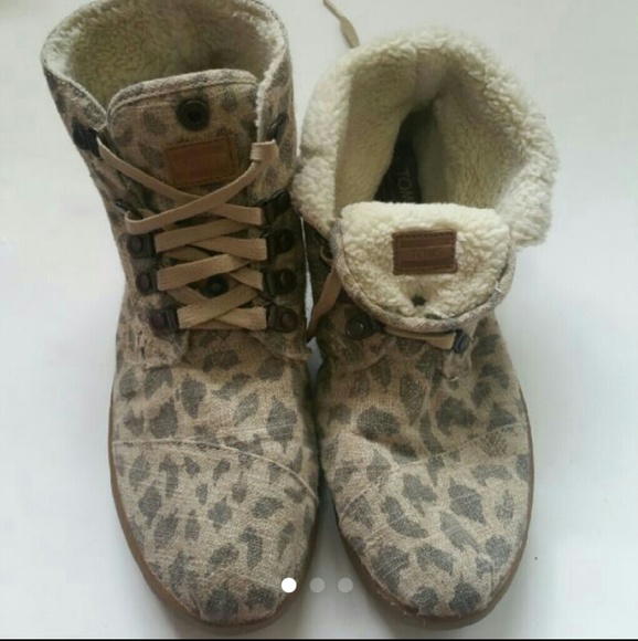 Mens Toms shoes