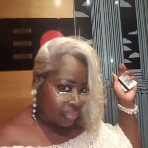 Meet your Posher, Erika