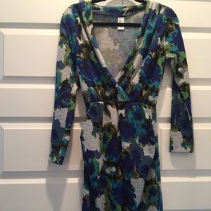 Super comfortable! Flower print sweater dress