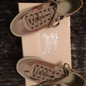Burberry Brit Sneakera