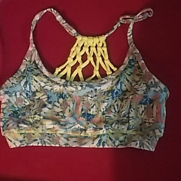 Sports bra
