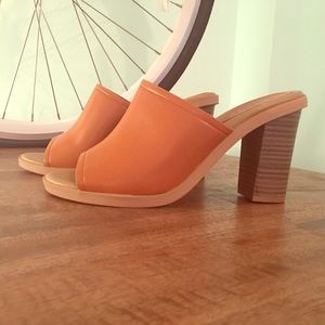 Old Navy Cognac Mule Open Toe Sandals