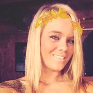 Meet your Posher, Kaila