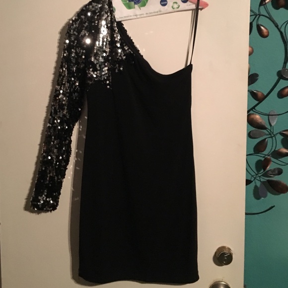 One sleeved homecoming/ prom dress
