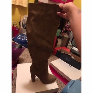 Never worn boot