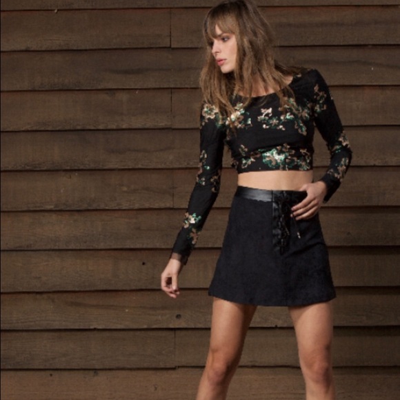 Sequins tie up back crop - Picture 2 of 5