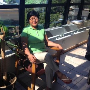 Meet your Posher, Julia