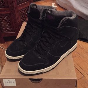 Nike dunk sky hi size: 6.5 women's black