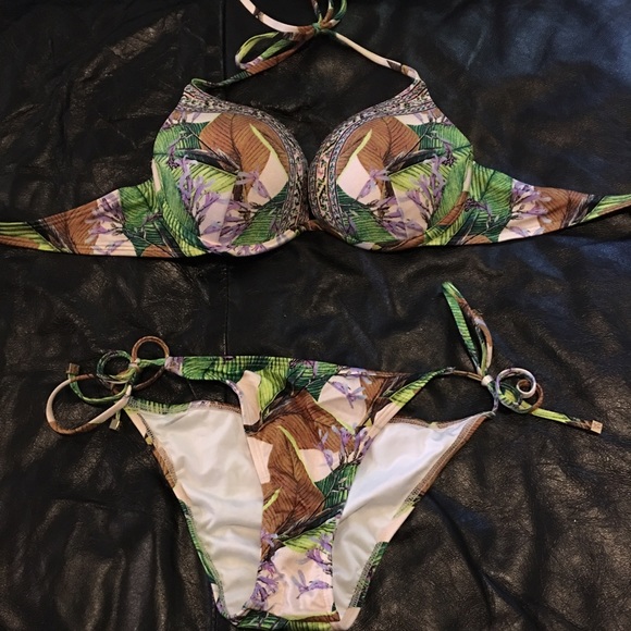 Patterned Victoria's Secret Swimsuit