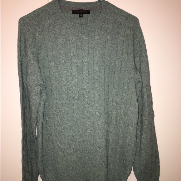 Banana republic sweater