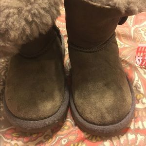 Grey boots...toddler girl...size 8