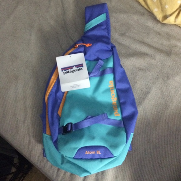 Patagonia Handbags - Patagonia atom sling NWT