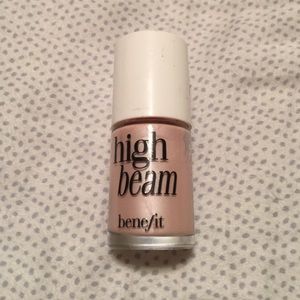 Benefit High Beam Highlighter