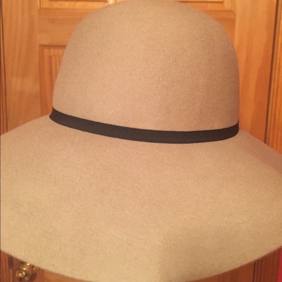 Floppy Hat