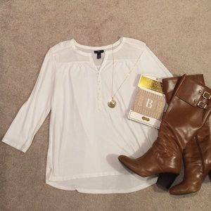 All-Around Great White 3/4 sleeve top