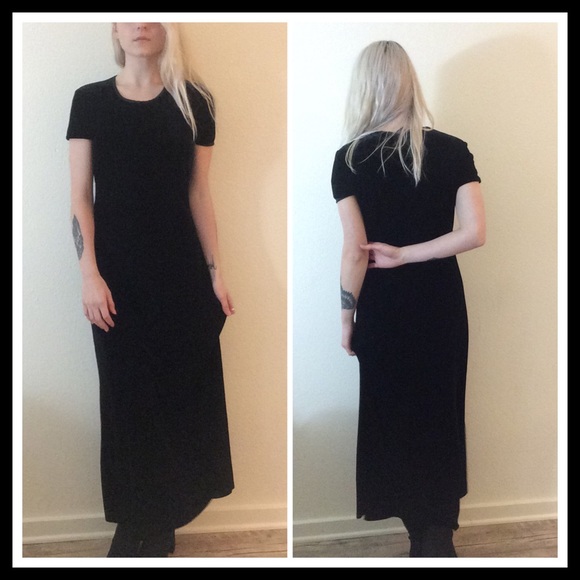 UNIF Dresses & Skirts - 90's VTG 🕷Witchy Velvet Maxi🕷