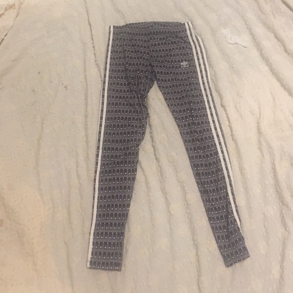 Black and white print Adidas leggings