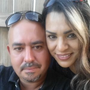 Meet your Posher, Nery n jose