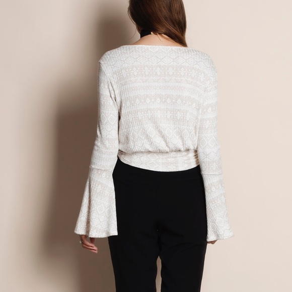 LAST PIECE Printed Wrap Long Sleeve Top - Picture 2 of 4