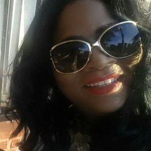 Meet your Posher, Monica