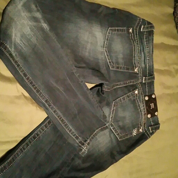 Jeans - Picture 2 of 2