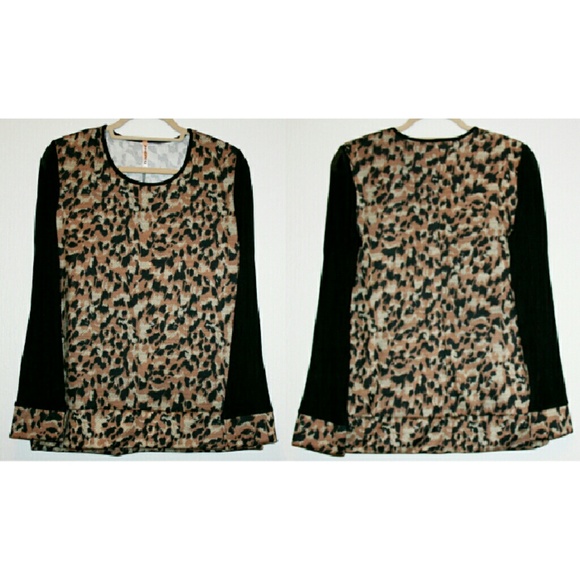 ⚡CLEARANCE⚡ Leopard Print + Sheer Sleeves Top NWOT - Picture 4 of 4