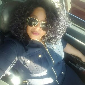 Meet your Posher, Tonia